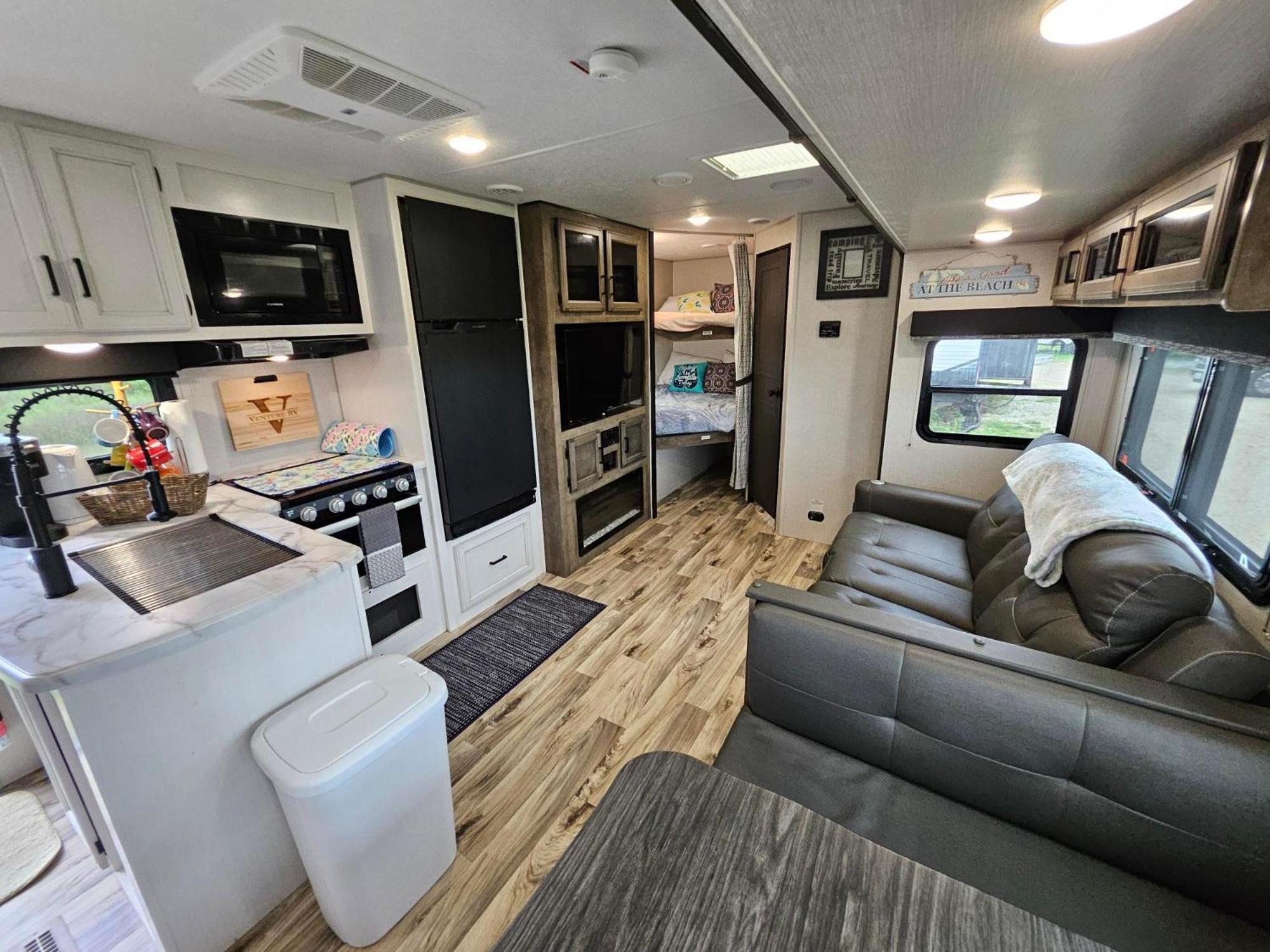 Hailey'S Beach-N-Bay Rv Resort Gilchrist Eksteriør bilde