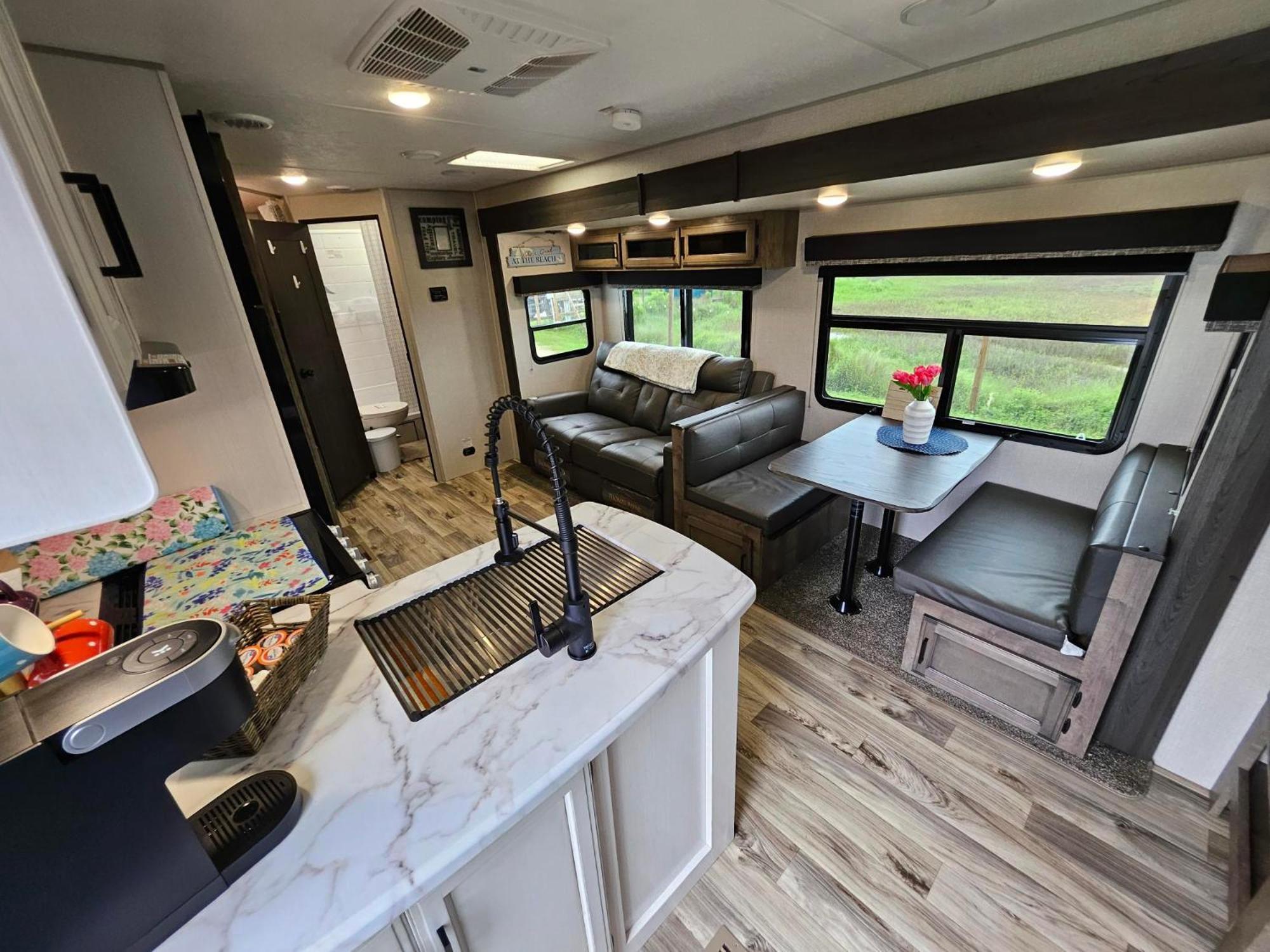 Hailey'S Beach-N-Bay Rv Resort Gilchrist Eksteriør bilde